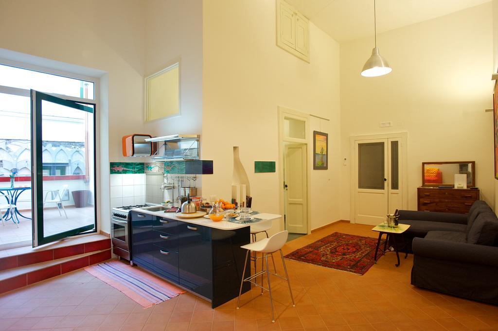 Haripergo Apartments A Bridge For Amalfi Coast Salerno Rom bilde